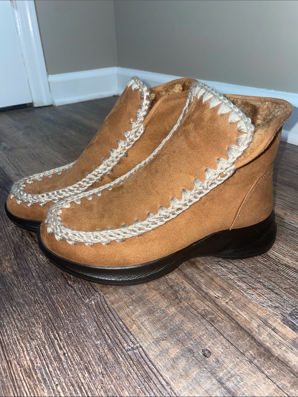 Women's Camel Suede Slip-On Mules with Contrast Stitching